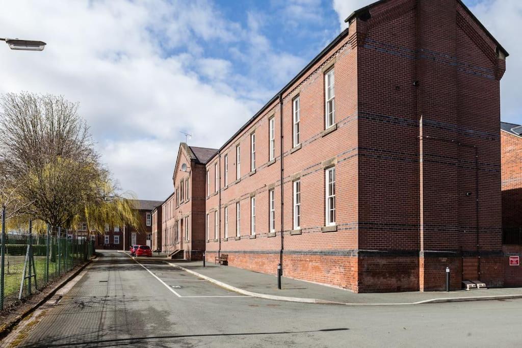 Fusilier Apartment Wrexham City Zewnętrze zdjęcie